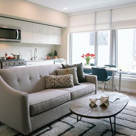 Whyhotel Seattle-Belltown Luxe Suites Wall Street Bagian luar foto